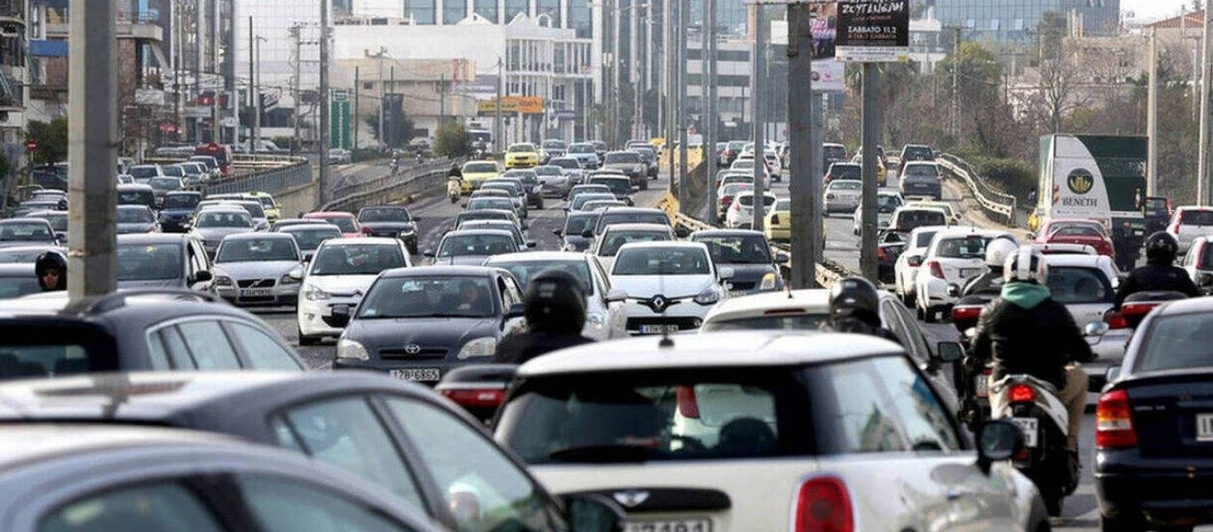 Μποτιλιάρισμα στην Αθηνών - Λαμίας λόγω τροχαίου